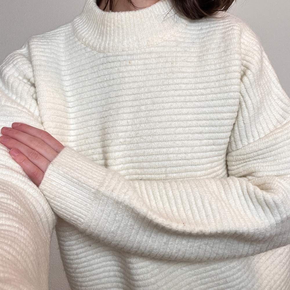 Oak + Fort White Knit Oversized Wool Sweater